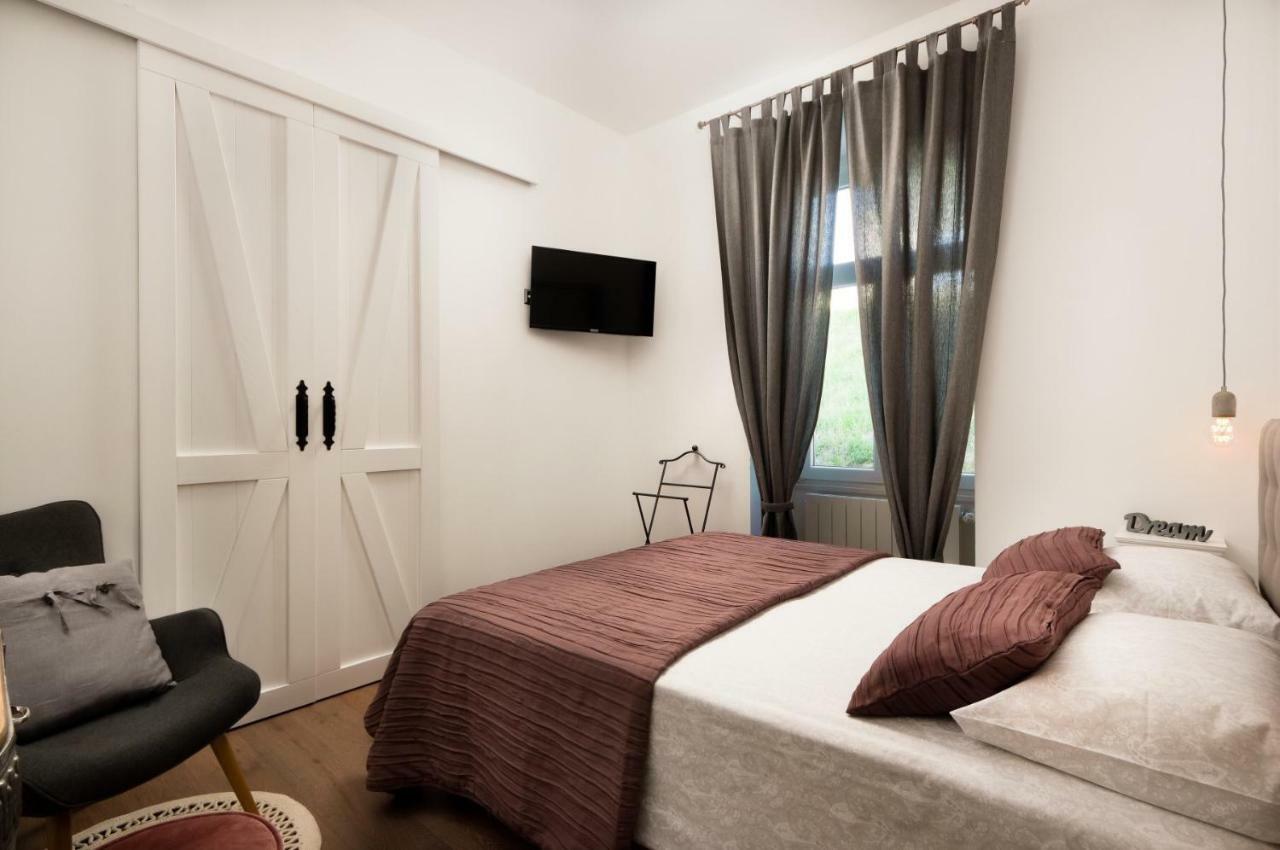 Apartment Altana With Free Parking Pula Luaran gambar